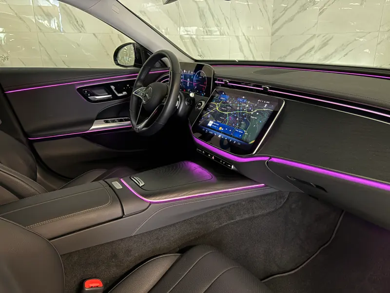 Mercedes-Benz E-klasa 2023, slika 16