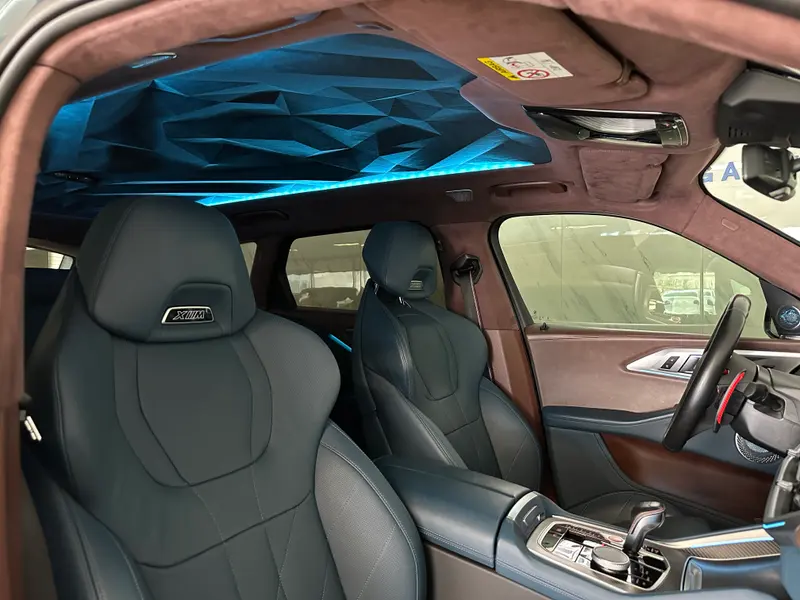 BMW XM