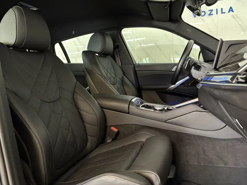 BMW serija X6