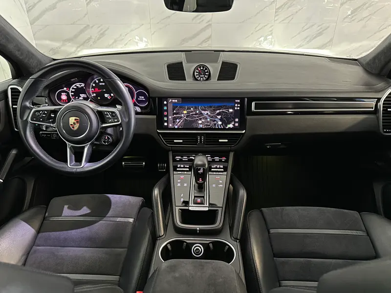 Porsche Cayenne GTS