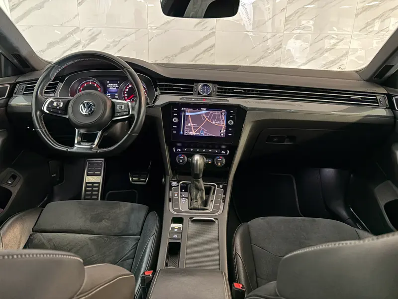 Volkswagen Arteon 2020, siva, slika 17