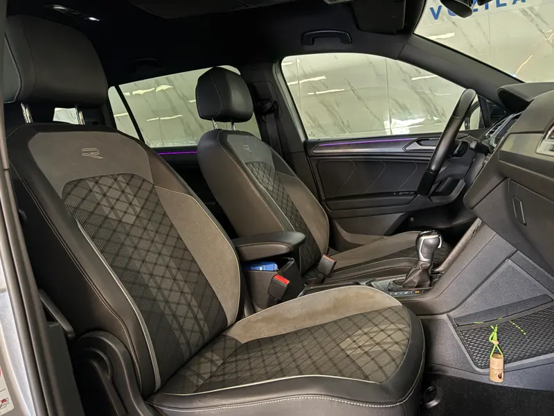 Volkswagen Tiguan 2023, siva, slika 16