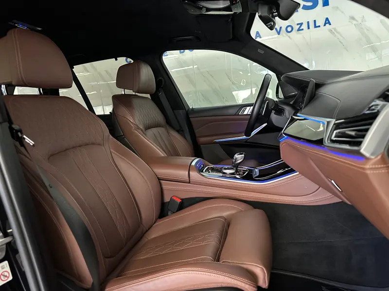 BMW serija X5