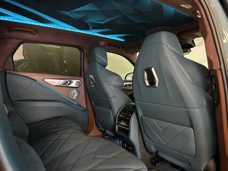 BMW XM
