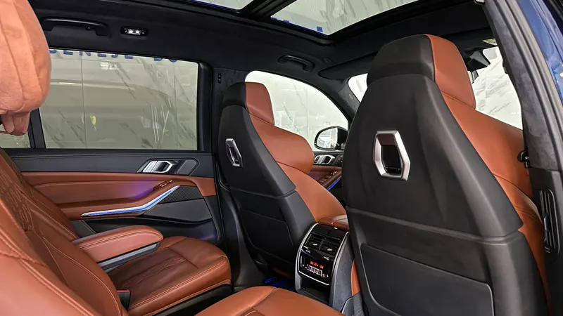 BMW serija X7