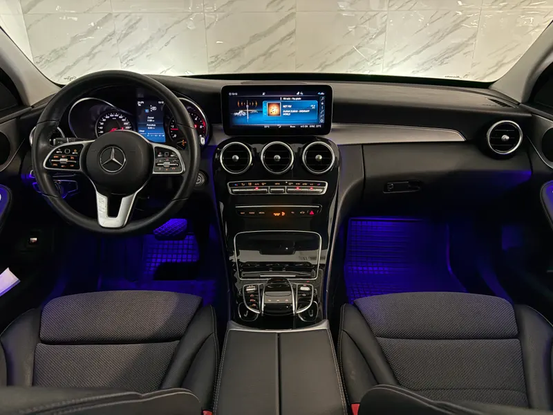 Mercedes-Benz C-Razred