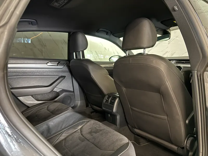 Volkswagen Arteon 2020, siva, slika 18