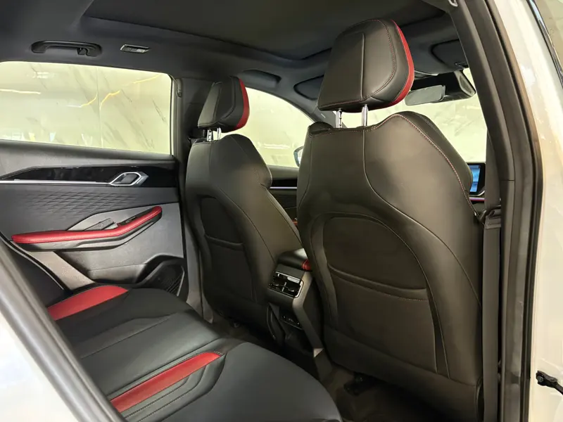 Geely CoolRay 2024, bijela, slika 18