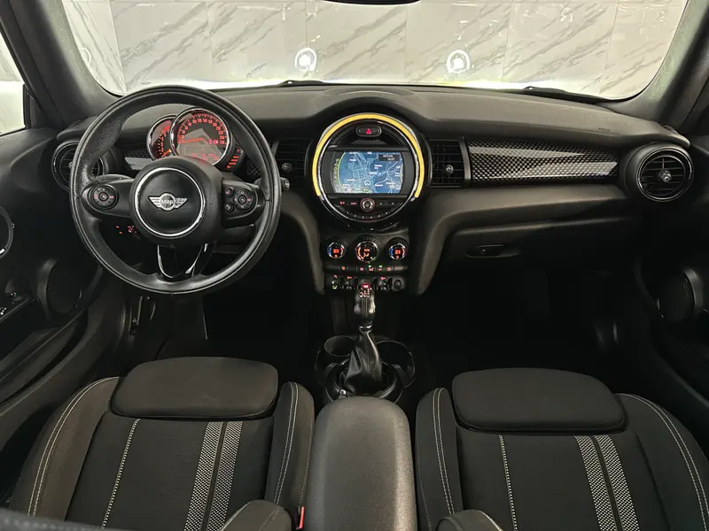MINI Cooper 2016, rdeča, slika 19