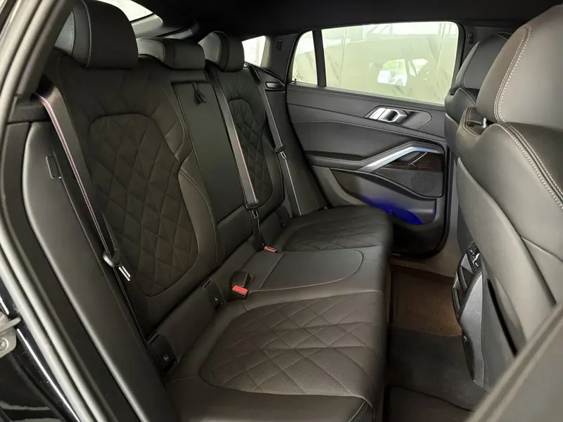 BMW serija X6