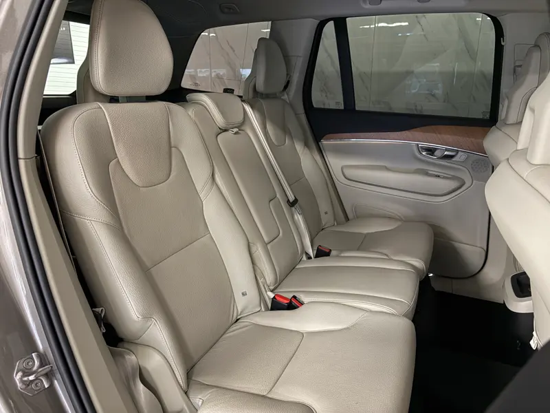 Volvo XC90 2021, slika 20