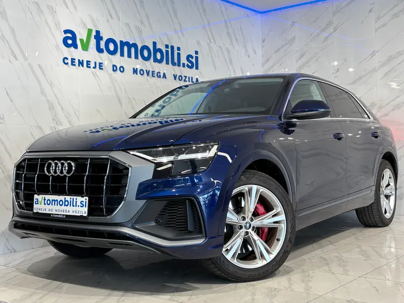 Audi Q8